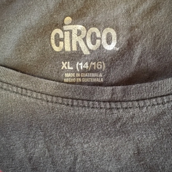 CIRCO Starburst Heart Tee - Picture 3 of 5